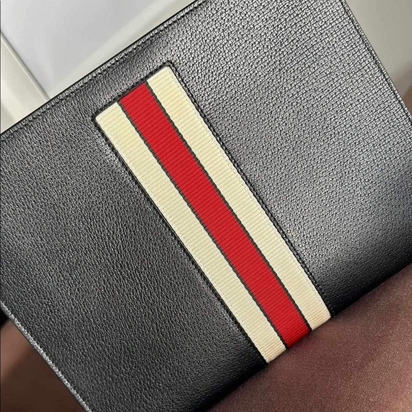 New Authentic Gucci OPHIDIA LEATHER CLUTCH BAG - Picture 5 of 9